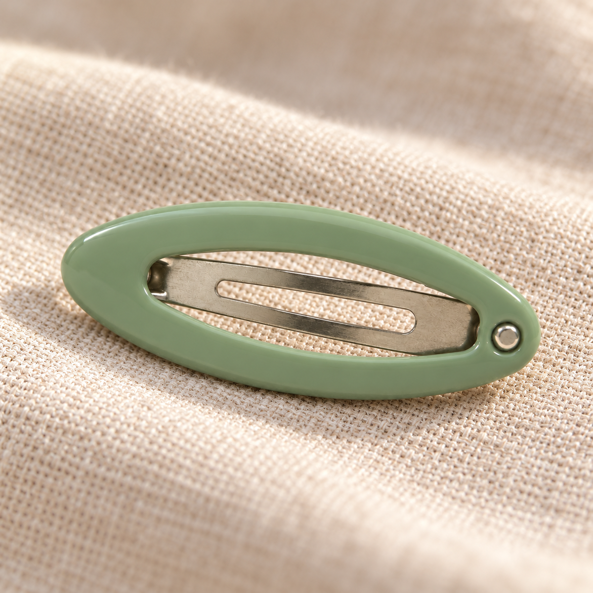 Activemere Sage Green Oval Pet Hair Clip with Silver-Tone Snap Clip